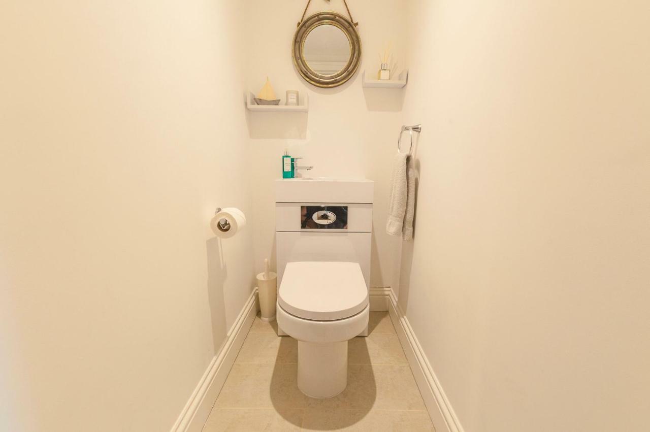 Pure B - Exceptional Views Of Tamar & Royal William Yard With Free Parking & Wifi Apartment Plymouth Ngoại thất bức ảnh